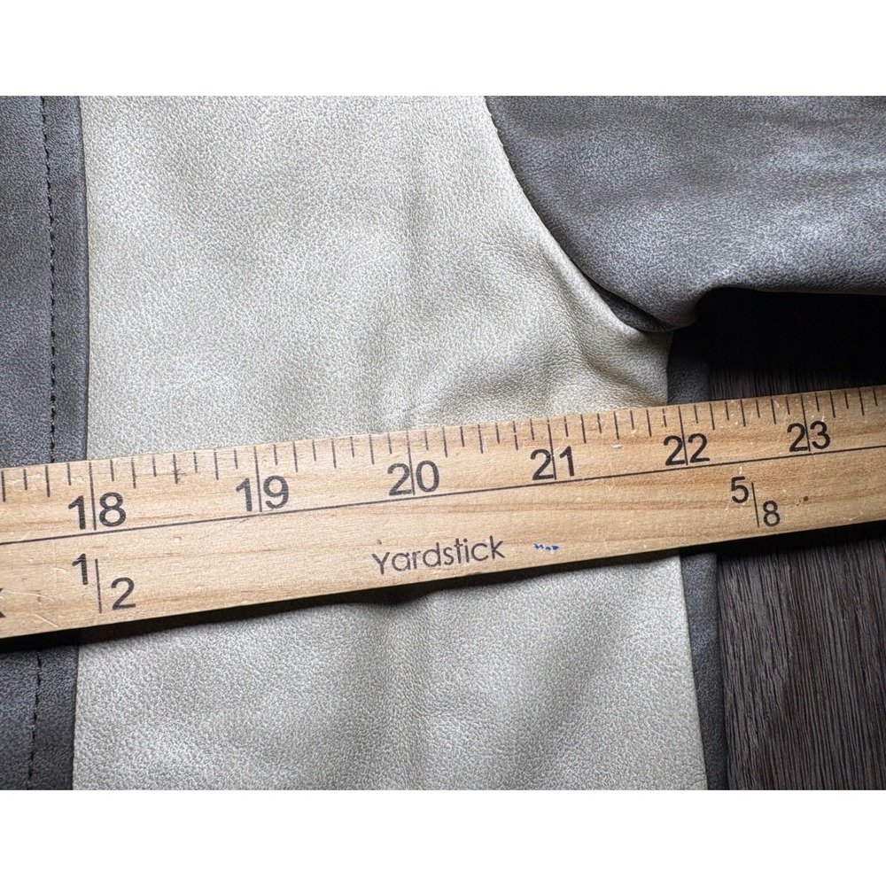 Superdown Womens Moto Jacket Grey Cream Distressed Faux Leather Racer Size M - Picture 10 of 14